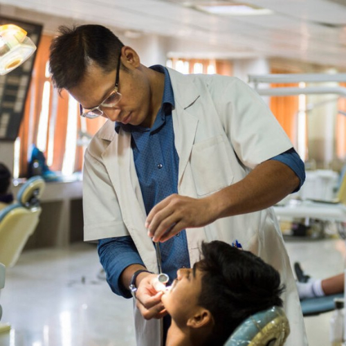 Dental examination for children in sahakarnagar, dental examination in sahakara nagar, dental oral examination in sahakarnagar, routine dental examination in sahakarnagar, top dental checkup doctors in sahakara nagar, wisdom teeth removal in sahakara nagar